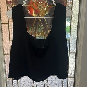 SHEIN 4XL (equates to 3XL) black square neck cropped blouse. Super cute!
